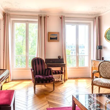 Sacre Coeur Apartamento *